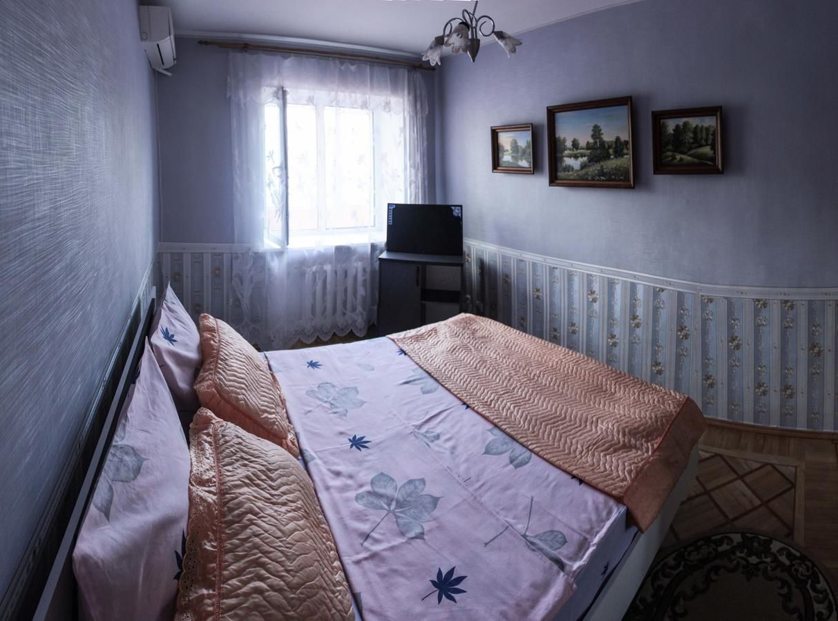 Апартаменты large apartment near sea Черноморск-12