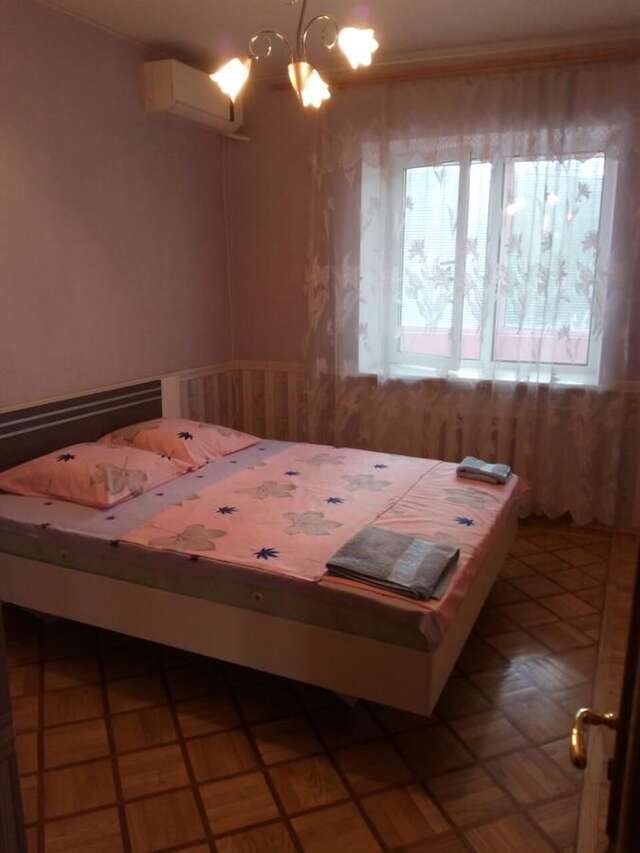 Апартаменты large apartment near sea Черноморск-5